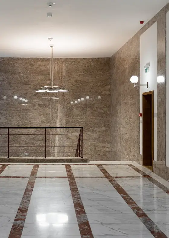 ◢ Výjezdy za architekturou: od moderny k funkcionalismu